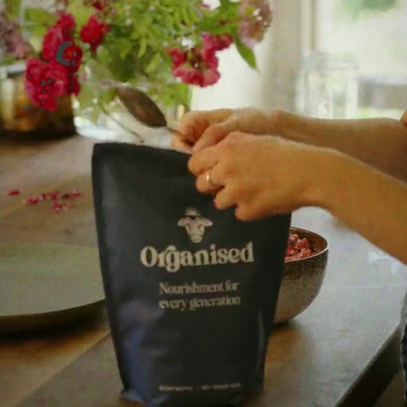 Hands spooning Organised from the pouch